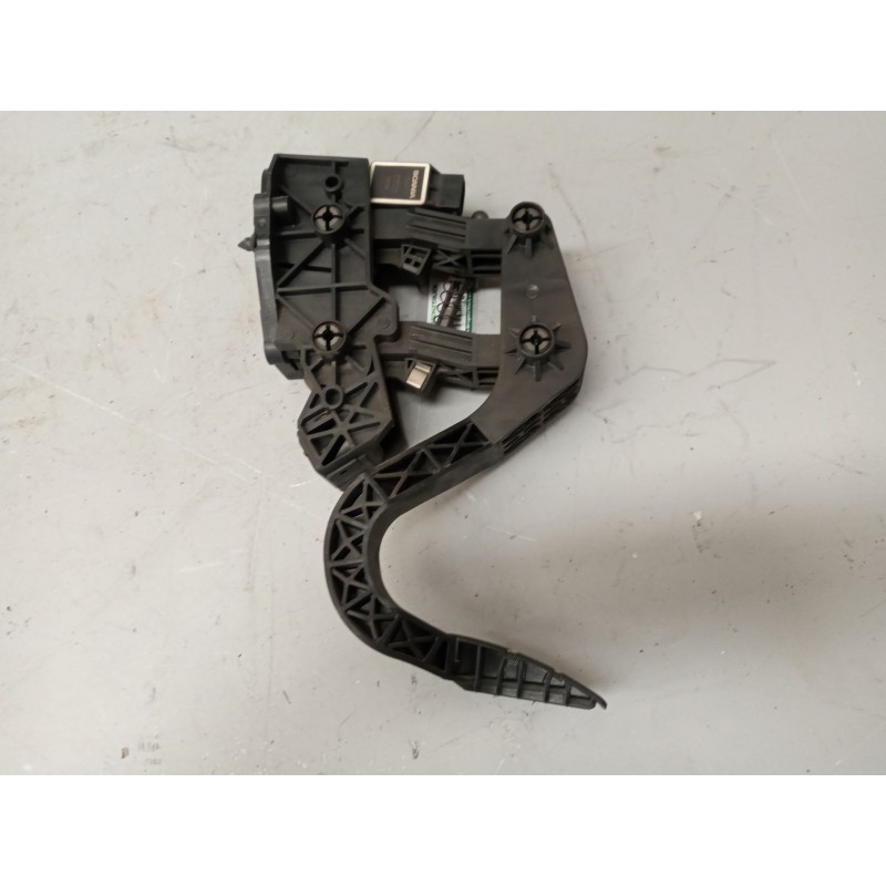 Recambio de pedal acelerador para scania r i r 500 referencia OEM IAM 1753411 - Blanco 4