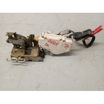 Recambio de cerradura puerta delantera derecha para scania r i r 500 referencia OEM IAM 1789316  