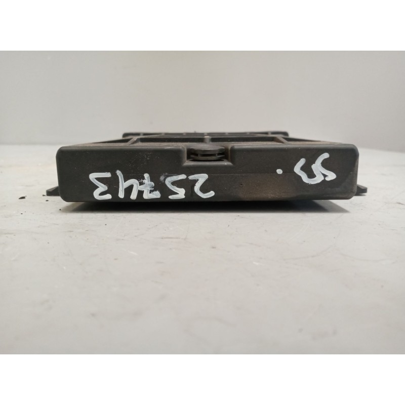 Recambio de modulo electronico para scania p,g,r,t - series g 440, r 440 referencia OEM IAM 1947819 - Azul 3