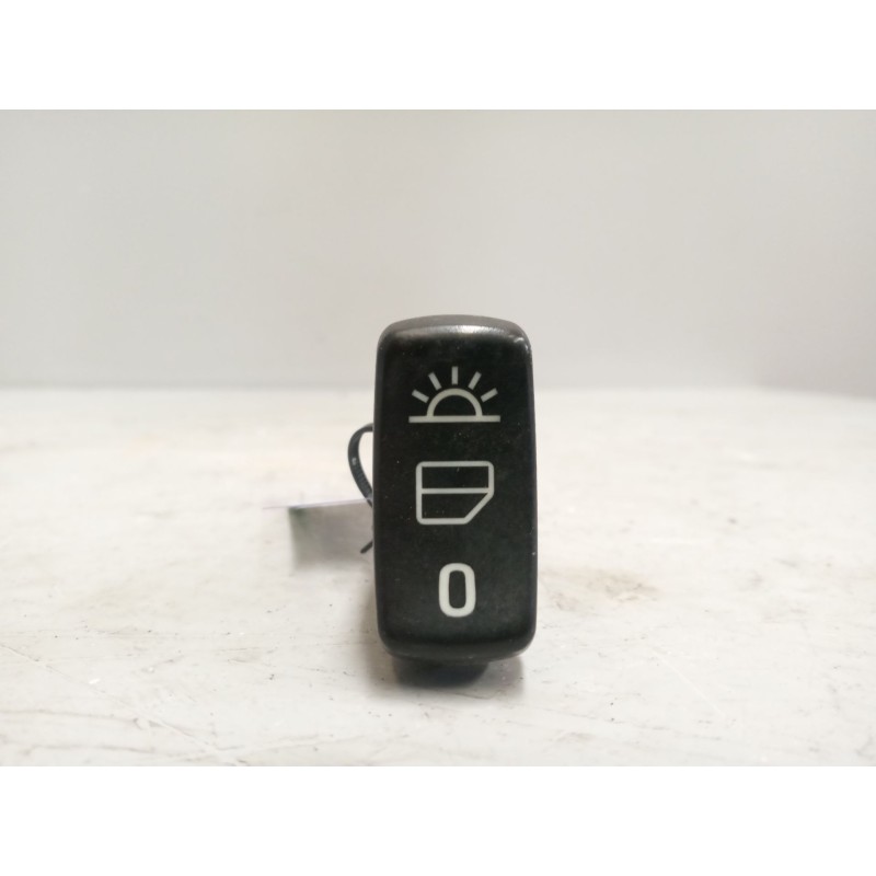 Recambio de interruptor para scania p,g,r,t - series g 440, r 440 referencia OEM IAM 1733418  