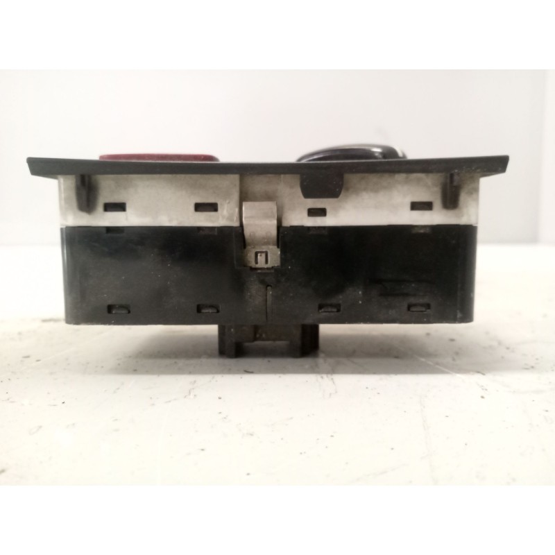Recambio de mando luces para scania p,g,r,t - series g 440, r 440 referencia OEM IAM 1900317 - Azul 4
