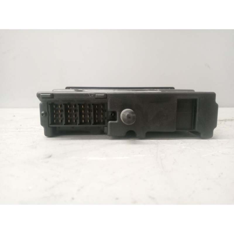 Recambio de tacografo para scania r i r 440 referencia OEM IAM se5000 - Blanco 4
