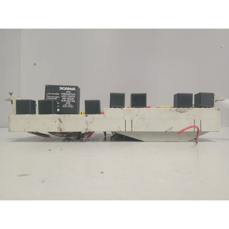 Recambio de caja reles / fusibles para scania r i r 440 referencia OEM IAM 1775796 1911203 - Blanco 6