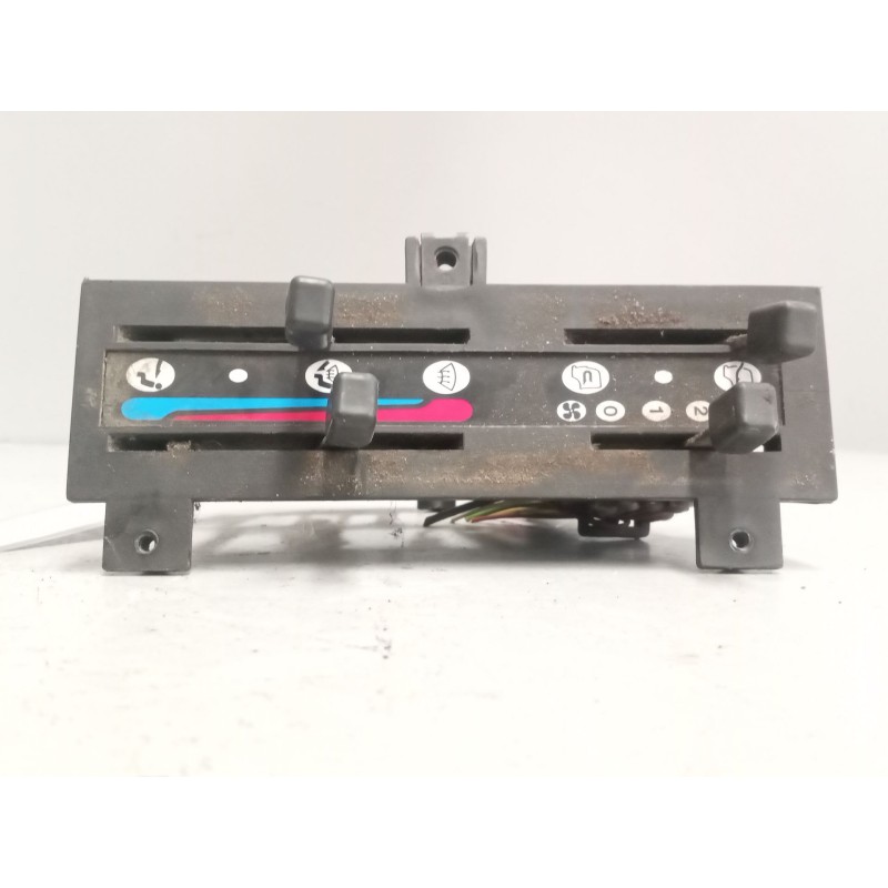 Recambio de mando calefaccion / aire acondicionado para nissan atleon referencia OEM IAM 810421263F  