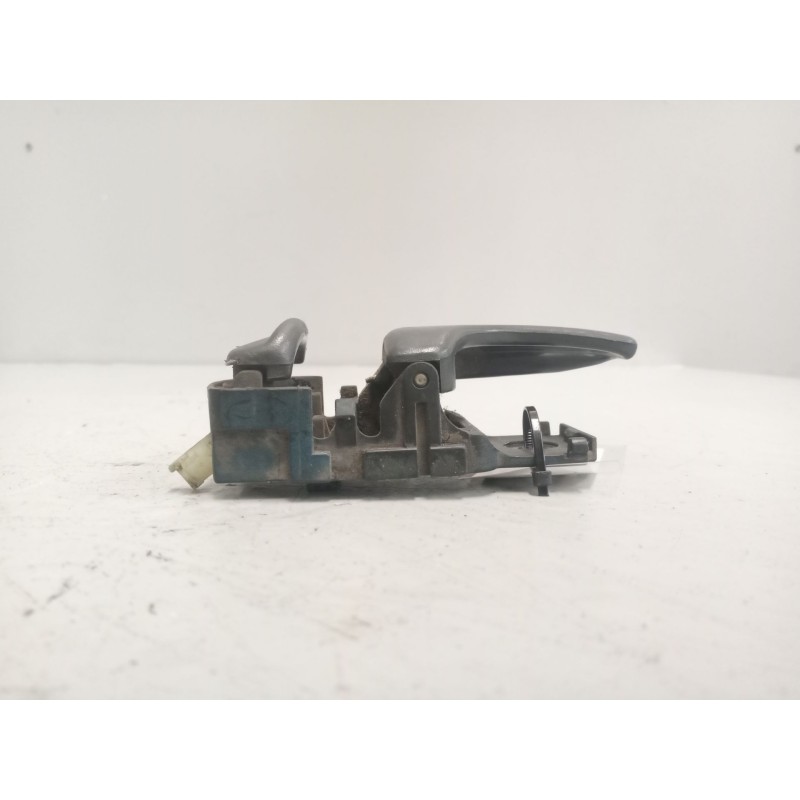 Recambio de maneta interior delantera derecha para nissan atleon referencia OEM IAM 806700X000 - Azul 4