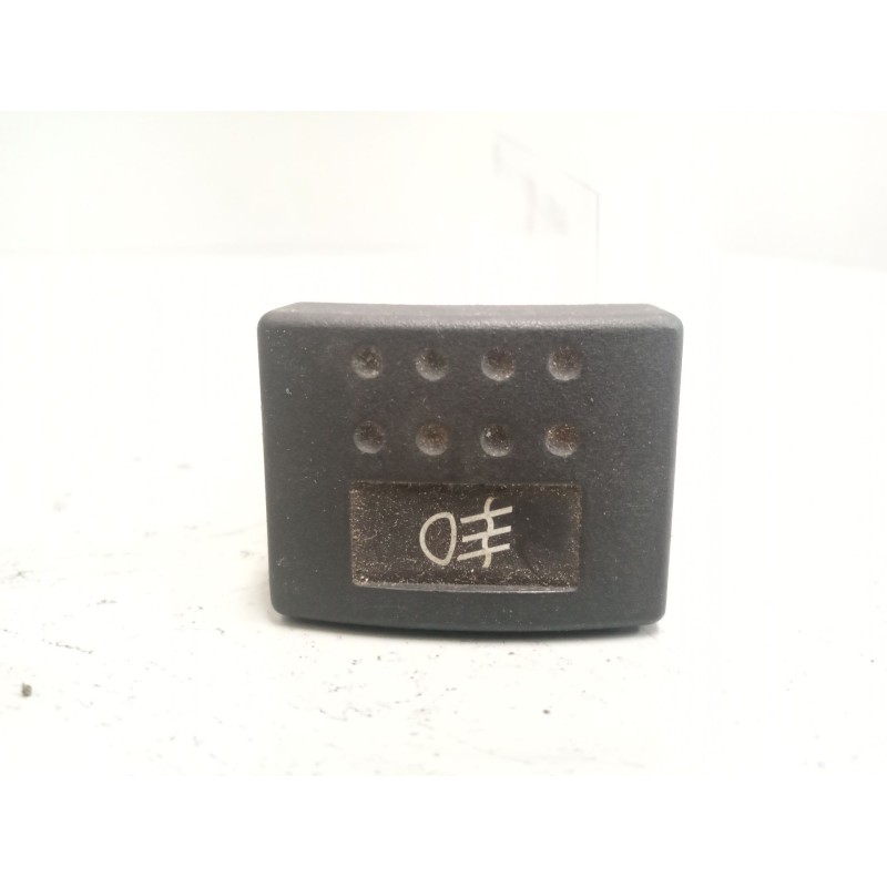 Recambio de boton antiniebla para nissan atleon referencia OEM IAM 253709X001  