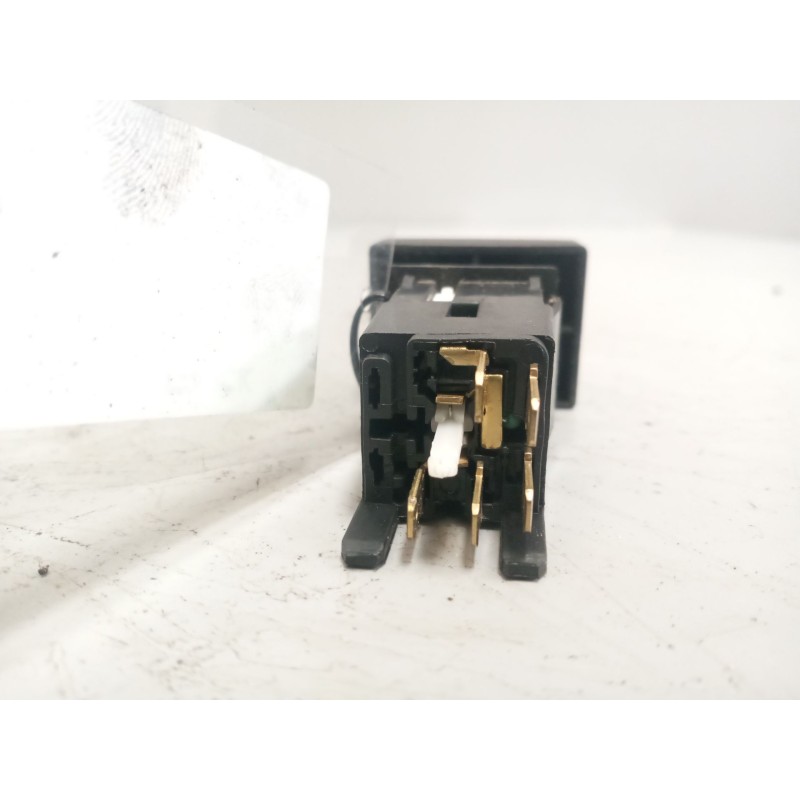 Recambio de boton antiniebla para nissan atleon referencia OEM IAM 253709X001 - Azul 2