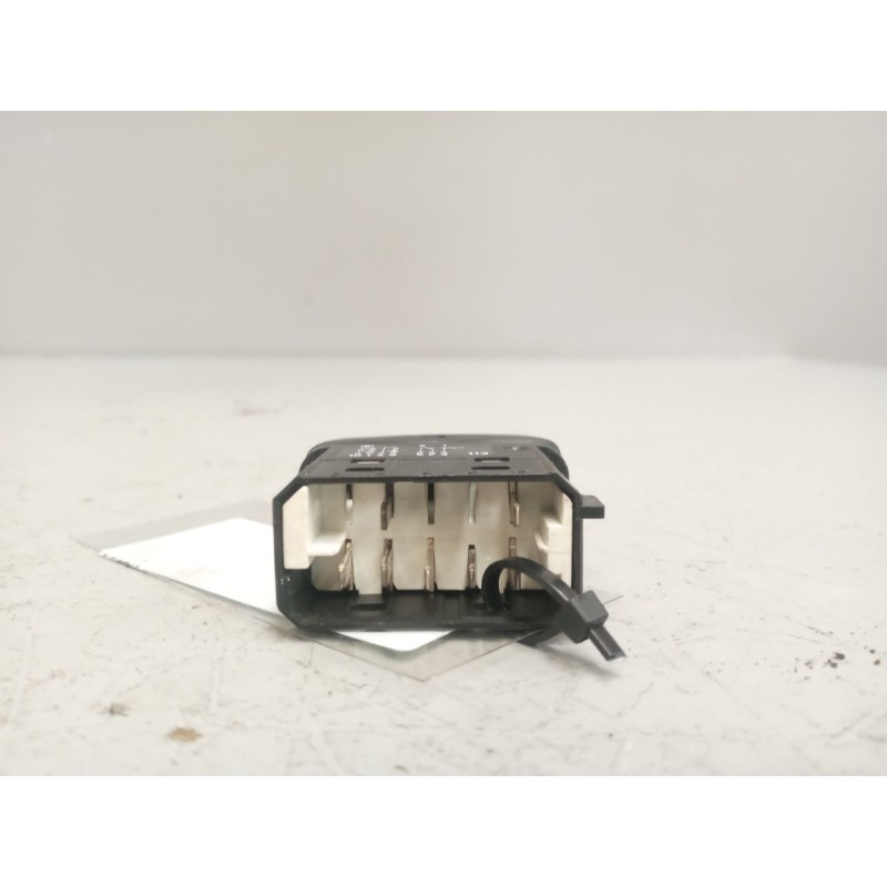 Recambio de interruptor para scania r i r 440 referencia OEM IAM 1459830 - Blanco 2
