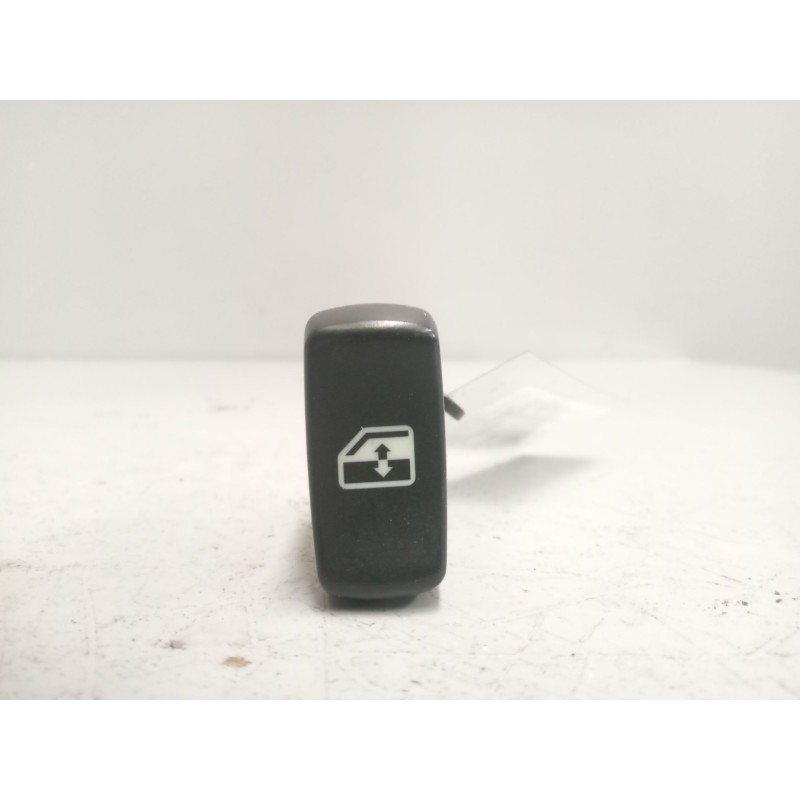 Recambio de mando elevalunas delantero derecho para scania r i r 440 referencia OEM IAM 1421856  