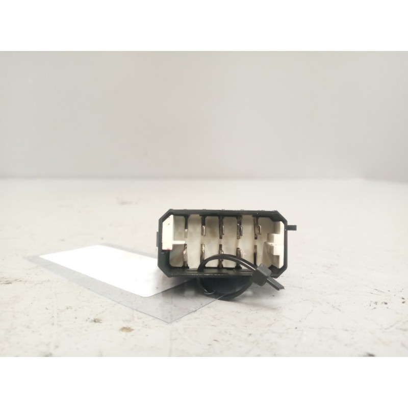 Recambio de mando elevalunas delantero derecho para scania r i r 440 referencia OEM IAM 1421856 - Blanco 2