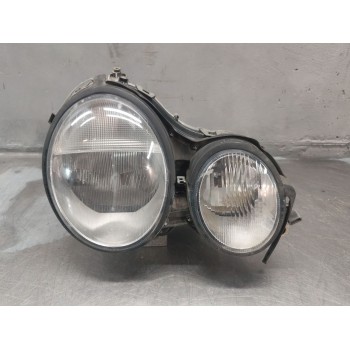 Recambio de faro derecho para mercedes-benz clase e (w210) berlina diesel 270 cdi (210.016) referencia OEM IAM A2108202426  