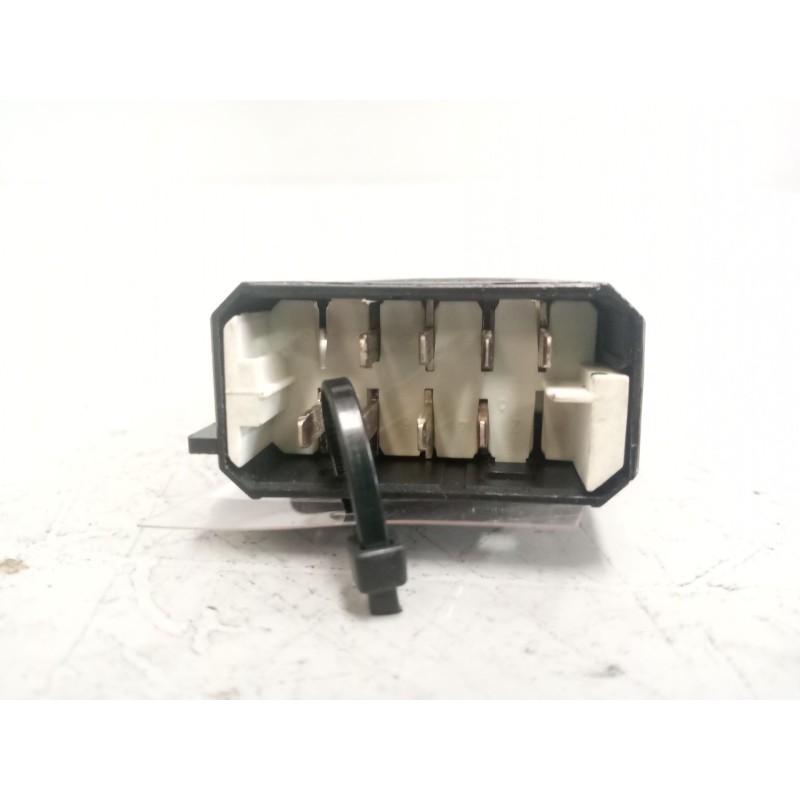 Recambio de interruptor para scania r i r 440 referencia OEM IAM 1733418 - Blanco 2