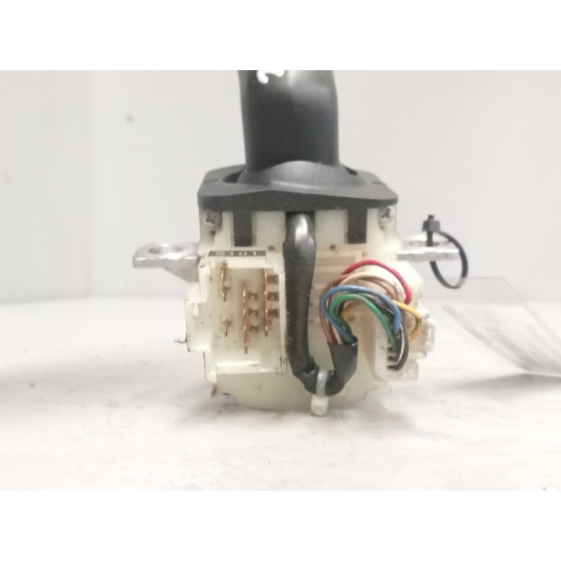 Recambio de mando cambio automatico para scania p,g,r,t - series g 440, r 440 referencia OEM IAM 1858199 - Azul 2