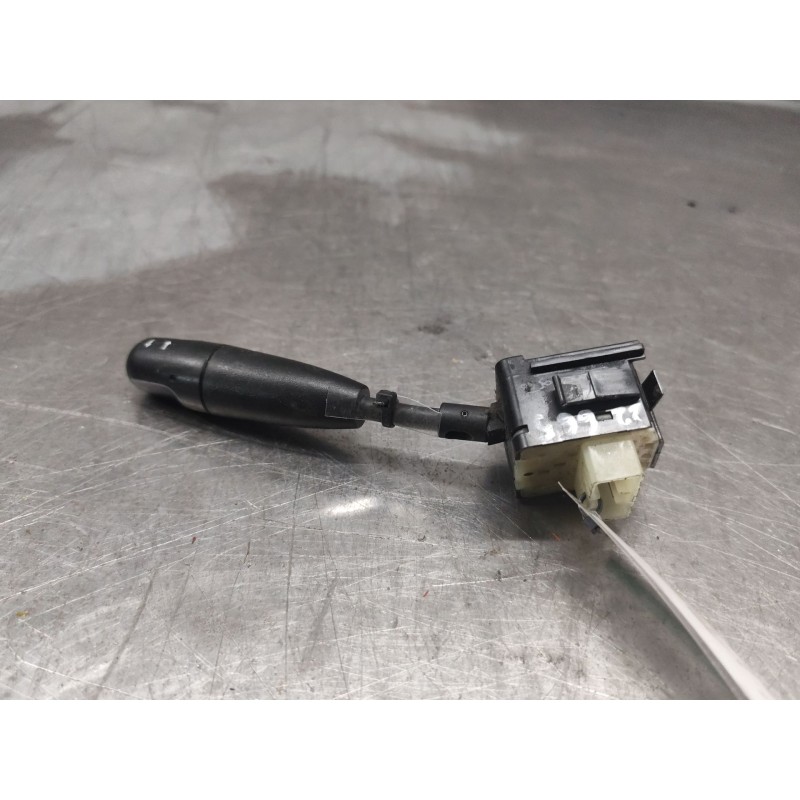 Recambio de mando limpia para daewoo kalos 1.4 sport referencia OEM IAM 96540686YR 2
