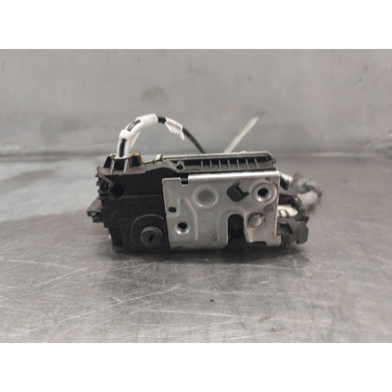 Recambio de cerradura puerta trasera izquierda para peugeot 208 style referencia OEM IAM 9812501280 5 PINS 4
