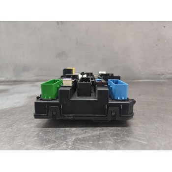 Recambio de caja reles / fusibles para opel astra h gtc (a04) 1.6 (l08) referencia OEM IAM 13222173  