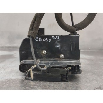 Recambio de cerradura puerta delantera derecha para iveco daily vi furgoneta 33s12, 35s12, 35c12 referencia OEM IAM 58015293026 