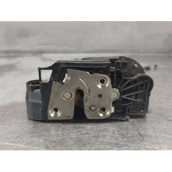 Recambio de cerradura puerta delantera derecha para iveco daily vi furgoneta 33s12, 35s12, 35c12 referencia OEM IAM 58015293026 