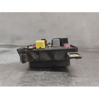 Recambio de bsm caja fusibles para opel astra h gtc (a04) 1.6 (l08) referencia OEM IAM 13268303  