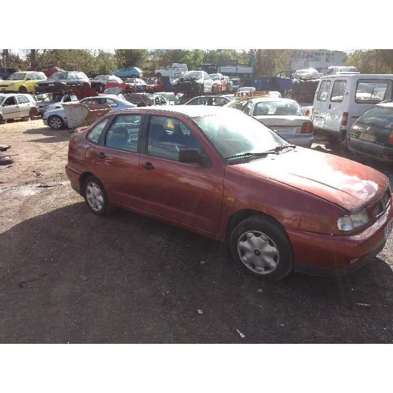 SEAT CORDOBA BERLINA (6K2)