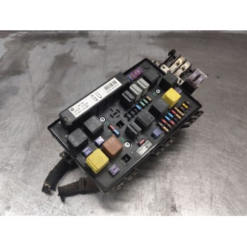 Recambio de bsm caja fusibles para opel astra h ber. cosmo referencia OEM IAM 13206748  