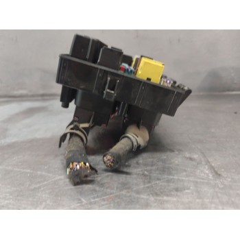Recambio de bsm caja fusibles para opel astra h ber. cosmo referencia OEM IAM 13206748  