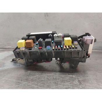 Recambio de bsm caja fusibles para opel astra h ber. cosmo referencia OEM IAM 13206748  