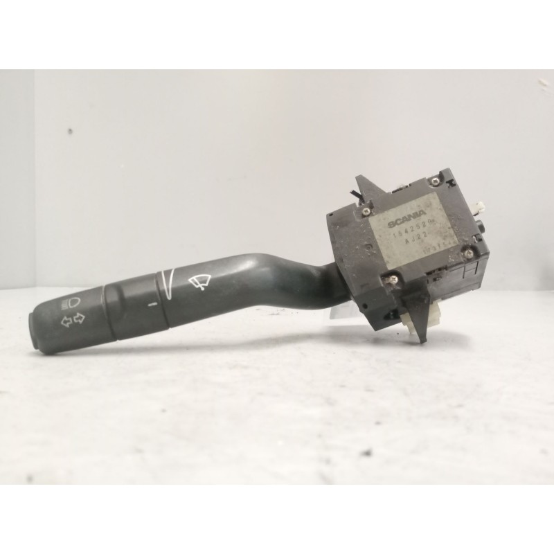 Recambio de mando limpia para scania r i r 440 referencia OEM IAM 1542529  
