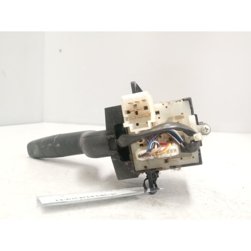 Recambio de mando limpia para scania r i r 440 referencia OEM IAM 1542529 - Blanco 2