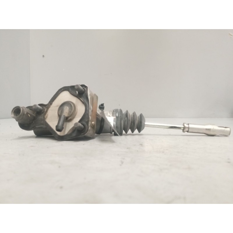 Recambio de bombin embrague para scania r i r 440 referencia OEM IAM 1927829 KA1000179039 - Blanco 3
