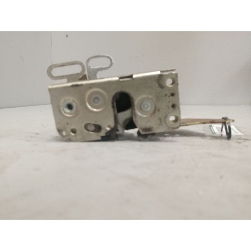Recambio de cerradura puerta delantera derecha para scania r i r 440 referencia OEM IAM 1867655 - Blanco 2