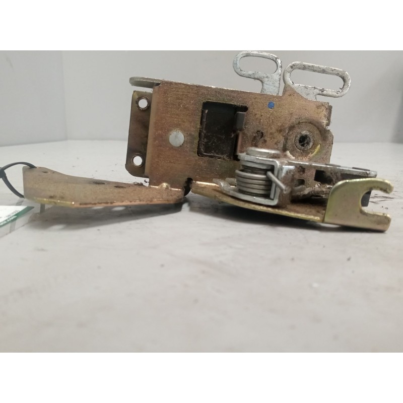 Recambio de cerradura puerta delantera derecha para scania r i r 440 referencia OEM IAM 1867655 - Blanco 3