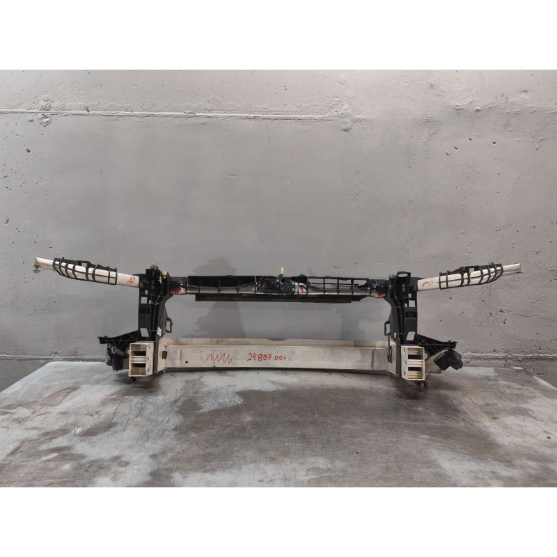Recambio de refuerzo paragolpes delantero para infiniti q30 1.5 d referencia OEM IAM - Gris 2