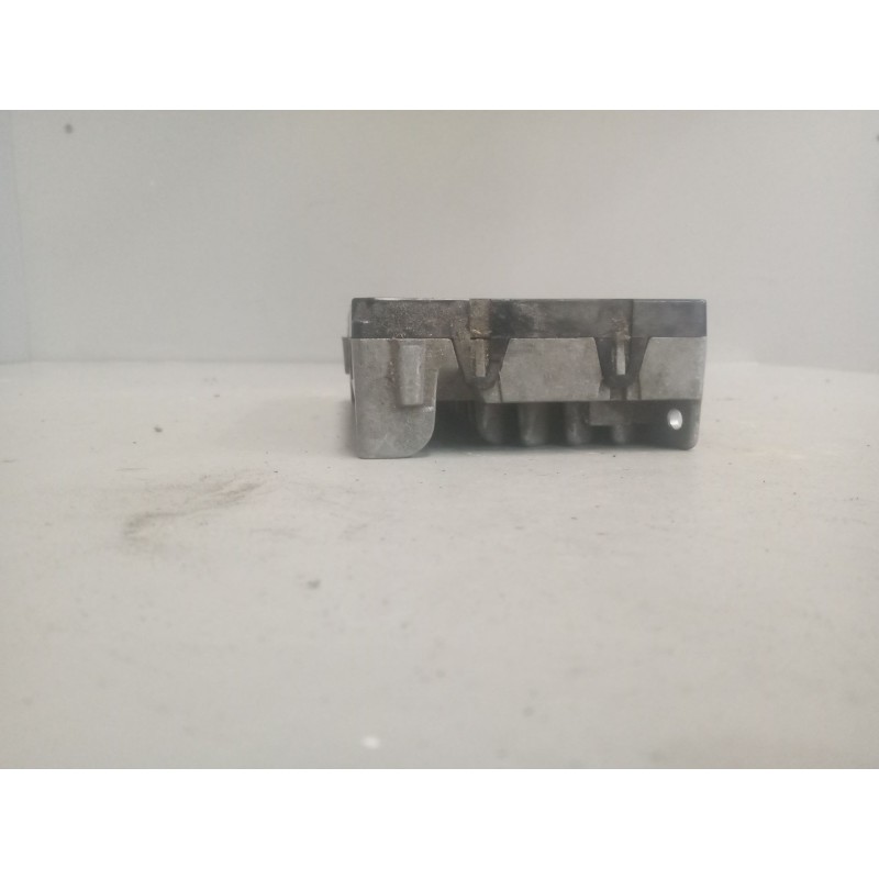 Recambio de modulo electronico para scania r i r 440 referencia OEM IAM 2025651 2025782 2025858 - Blanco 9