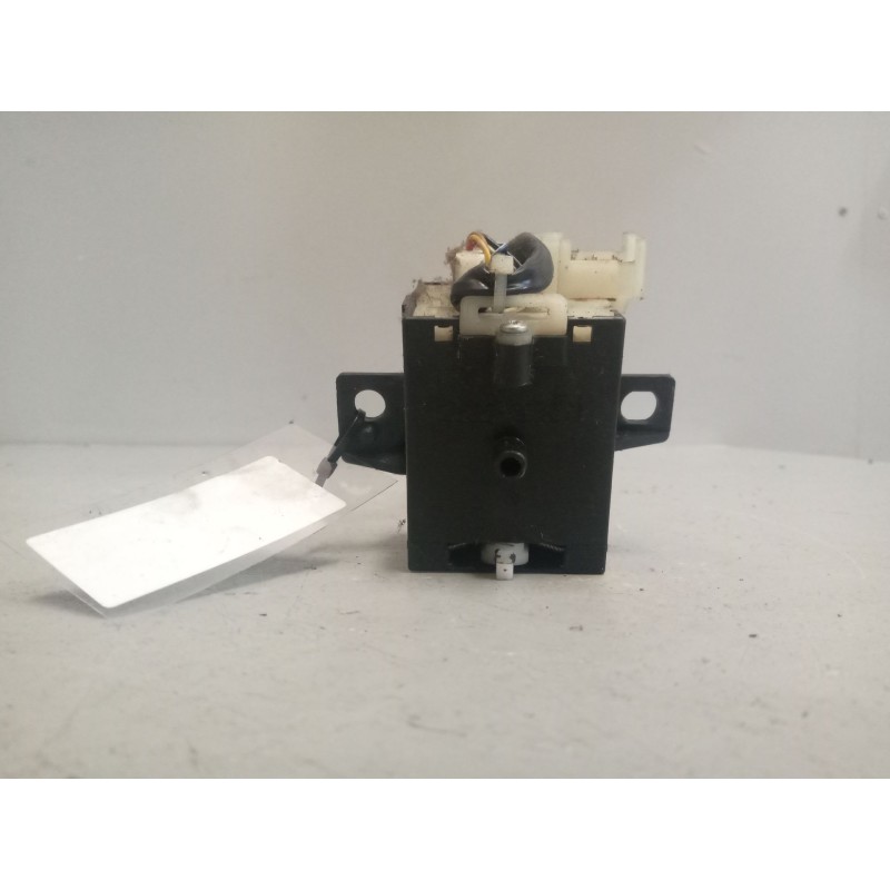 Recambio de mando limpia para scania r i r 440 referencia OEM IAM 1542529 - Blanco 6