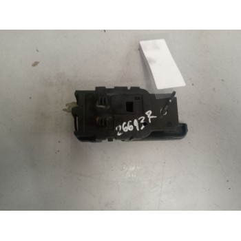 Recambio de maneta interior delantera derecha para nissan atleon referencia OEM IAM 806700X000  