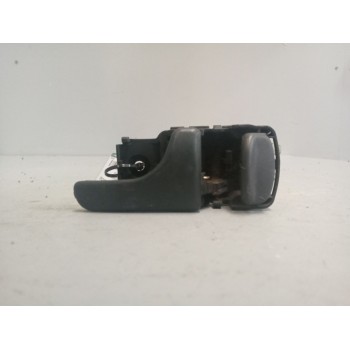 Recambio de maneta interior delantera derecha para nissan atleon referencia OEM IAM 806700X000  