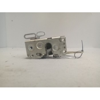 Recambio de cerradura puerta delantera derecha para scania r i r 440 referencia OEM IAM 1867655  