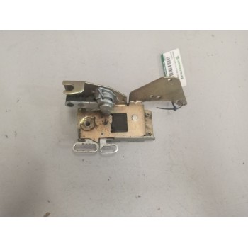 Recambio de cerradura puerta delantera derecha para scania r i r 440 referencia OEM IAM 1867655  