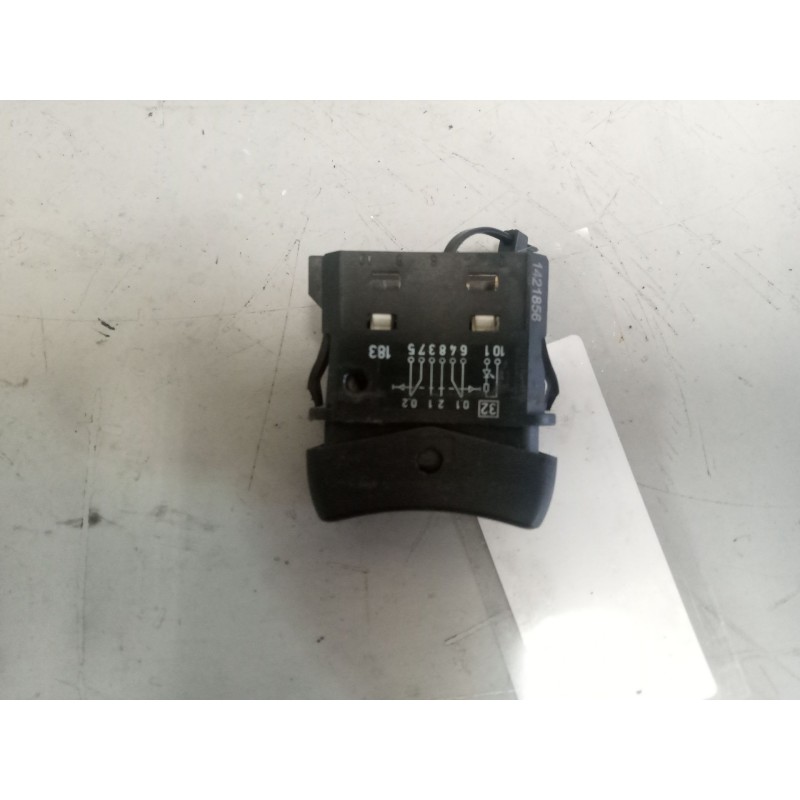Recambio de mando elevalunas delantero derecho para scania r i r 440 referencia OEM IAM 1421856 - Blanco 4