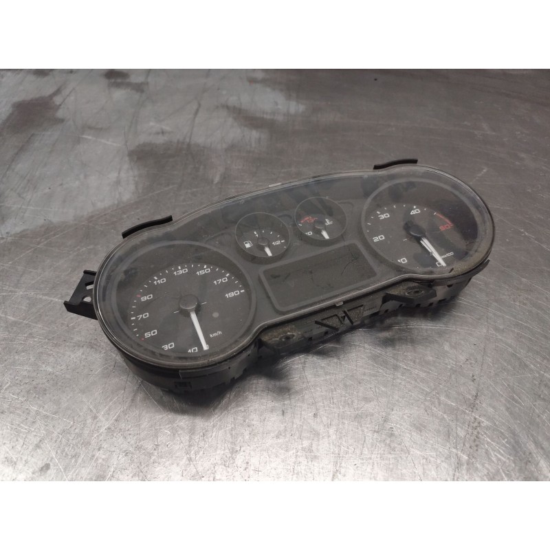 Recambio de cuadro instrumentos para iveco daily vi furgoneta 33s12, 35s12, 35c12 referencia OEM IAM A2C10356800  