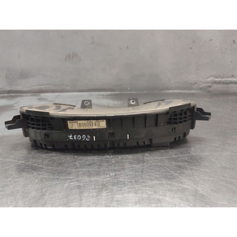 Recambio de cuadro instrumentos para iveco daily vi furgoneta 33s12, 35s12, 35c12 referencia OEM IAM A2C10356800 - Blanco 3