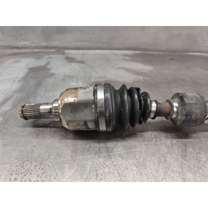 Recambio de transmision delantera izquierda para hyundai i30 (gd) 1.6 crdi referencia OEM IAM - Rojo 4