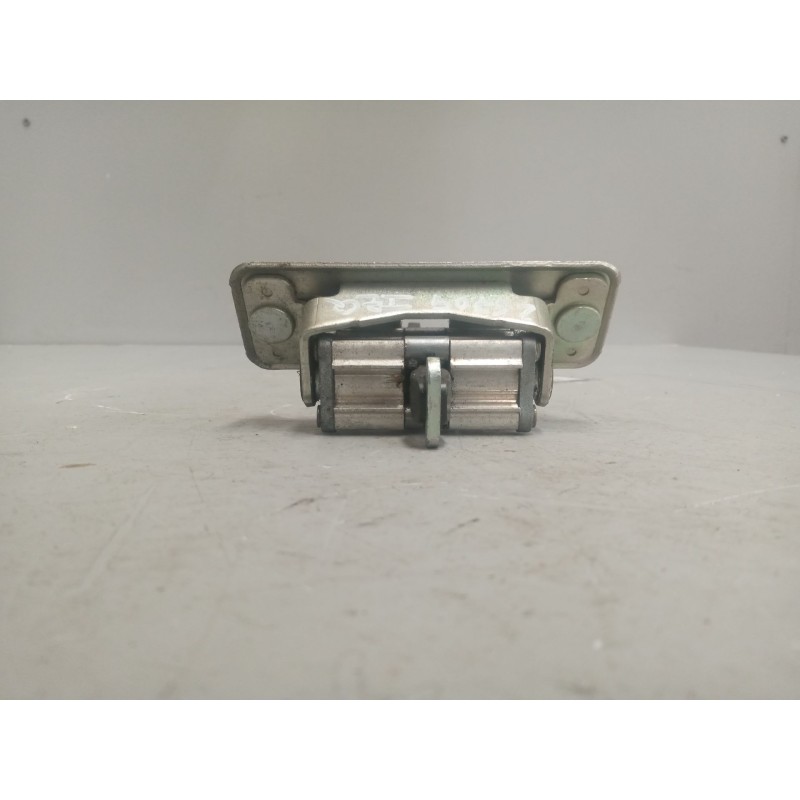 Recambio de retenedor puerta para scania r i r 450 referencia OEM IAM 2045107 - Azul 3
