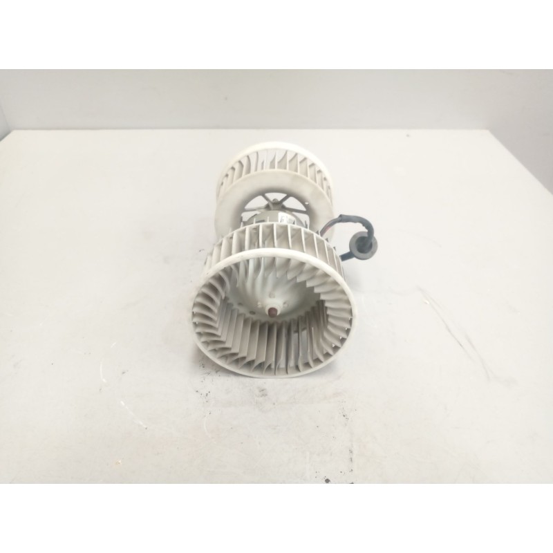 Recambio de motor calefaccion para iveco stralis (as) 12.9 diesel referencia OEM IAM 42568678 - Blanco 3