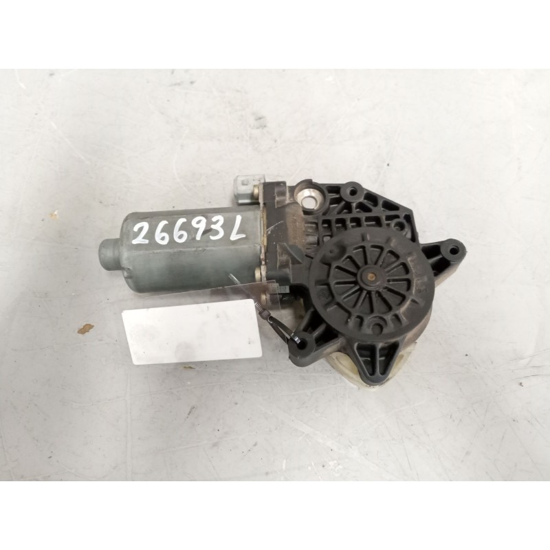 Recambio de motor elevalunas delantero izquierdo para nissan atleon referencia OEM IAM   