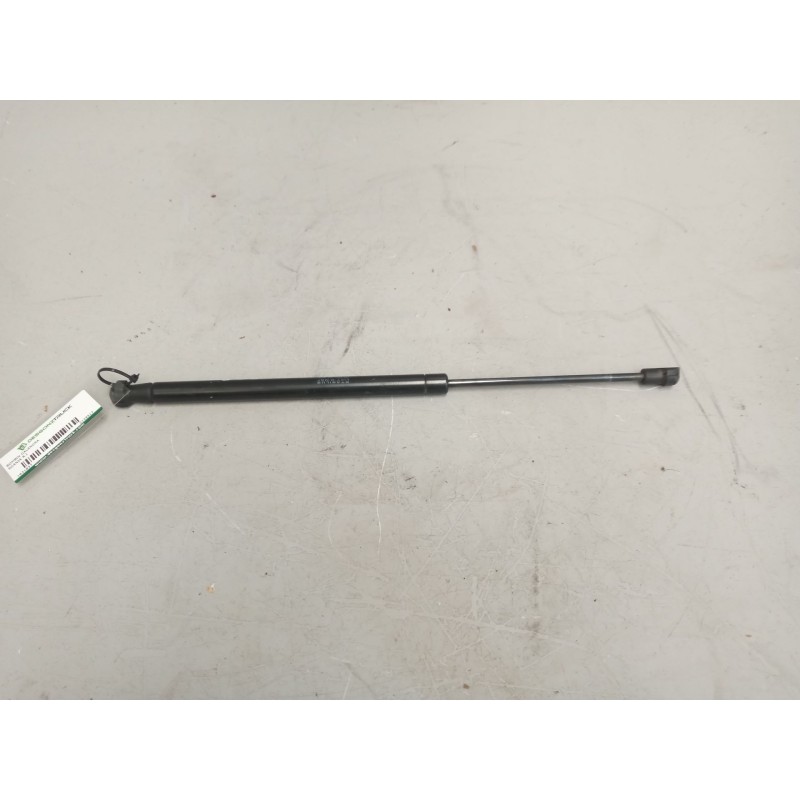 Recambio de bombin calandra para scania r i r 450 referencia OEM IAM 2129517  