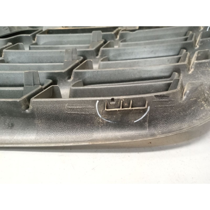 Recambio de rejilla delantera para renault master iii caja/chasis (ev, hv, uv) 2.3 dci 135 rwd (hv0n, uv0n) referencia OEM IAM 6 - Blanco 4
