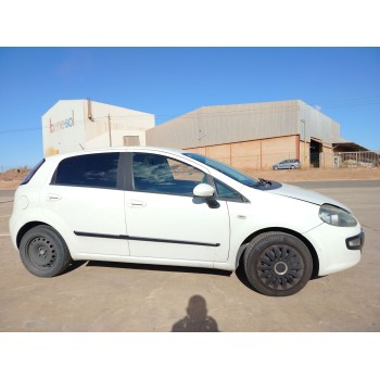 fiat grande punto (199_) del año 2011