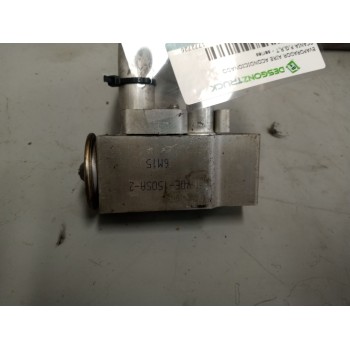 Recambio de evaporador aire acondicionado para scania p,g,r,t - series g 440, r 440 referencia OEM IAM 1772726  